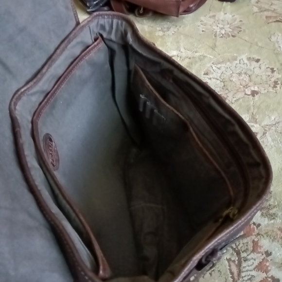 Fossil messenger bag